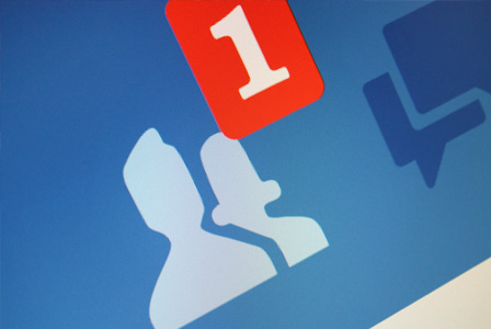 2014-02-28-facebookfriendrequest